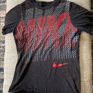 Nike t-shirt